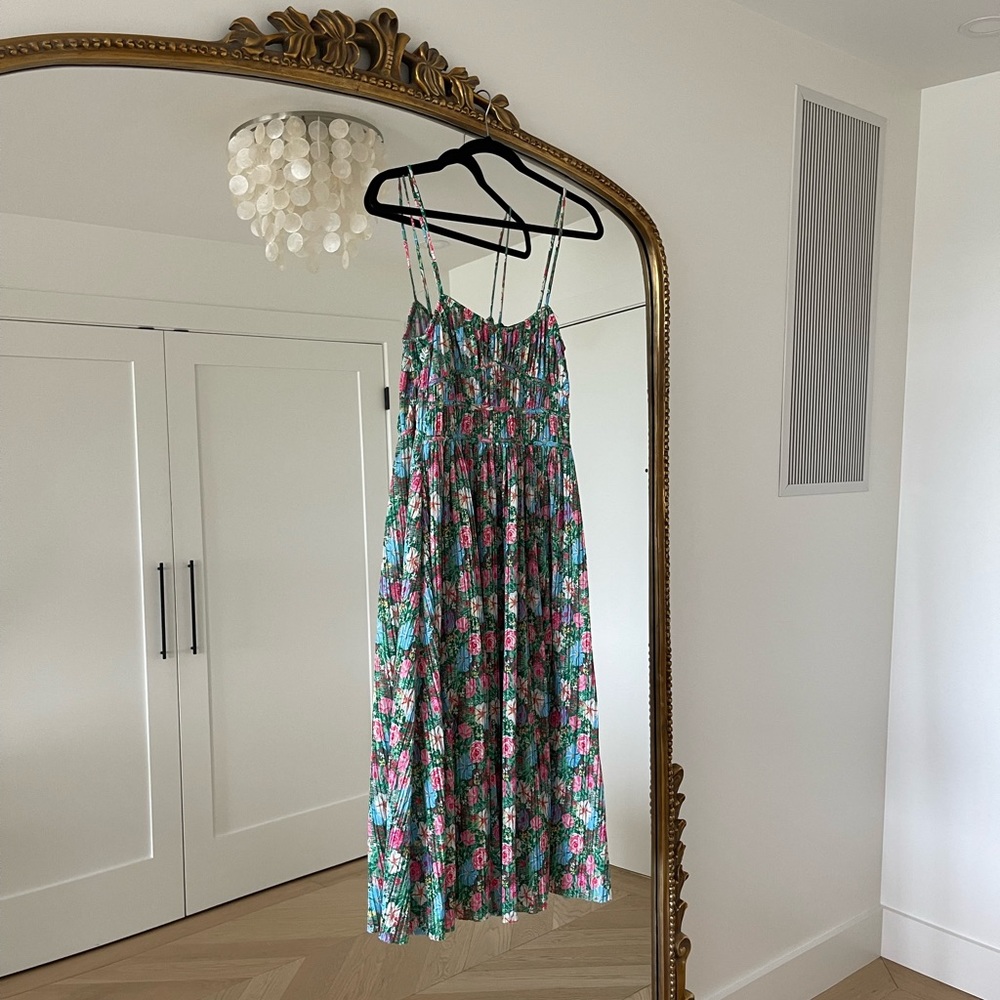 Zara Midi Dress in A Green Floral Print